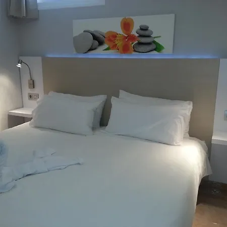 Eo Rosas Apartmán
